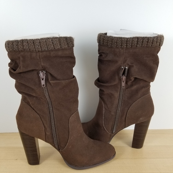 High Heel Boots - Picture 5 of 7